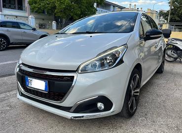 Peugeot 208 1.6 BlueHdi 120cv GTline