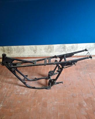 telaio Suzuki T500 Titan