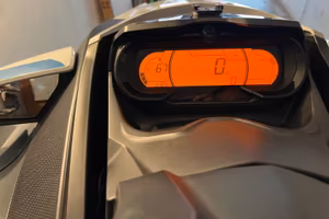 Moto d acqua con carrello stradale