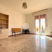 3 LOCALI A GRUMELLO DEL MONTE