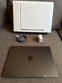 Apple Macbook Air 15’’ M4 16GB Ram 256GB SSD NUOVO