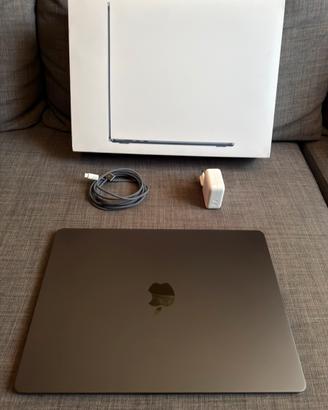 Apple Macbook Air 15’’ M4 16GB Ram 256GB SSD NUOVO
