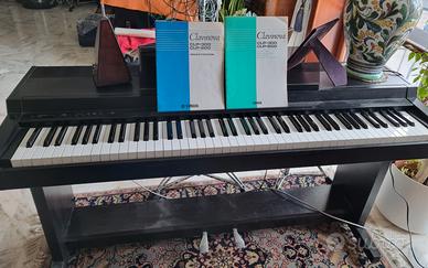 Pianoforte digitale Yamaha CLP 300