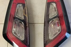 Fari posteriore grande punto Evo