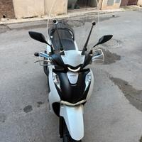 HONDA SH150I PARI AL NUOVO