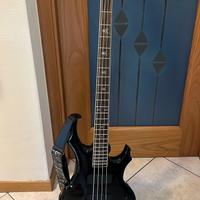 Basso con amplificatore