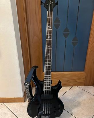 Basso con amplificatore