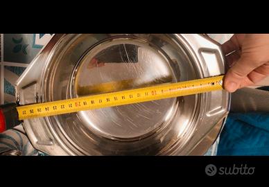 contenitori in acciaio