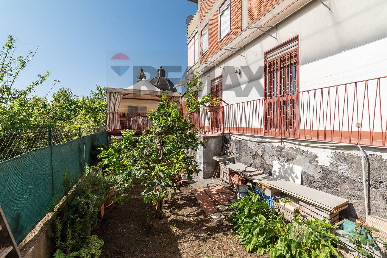 Appartamento - Aci Catena - Vista 3