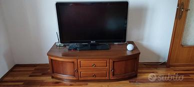 Mobile TV arte povera