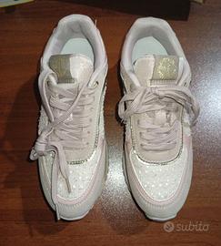 Sneakers modello E. Coveri