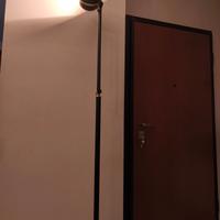 Lampada da terra vintage con luminositàregolabile 