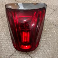 Fanale posteriore vespa primavera 125 150 abs