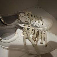 Snickers Patrizia Pepe nr 37