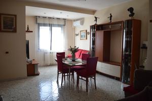 Ampio appartamento ai Ponti Rossi