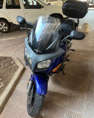 Honda CBF 600 2004