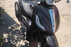 piaggio Beverly 350 police