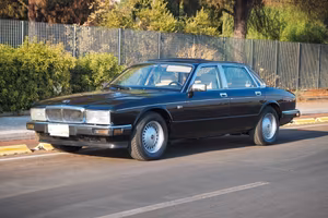 Jaguar XJ40 3.6