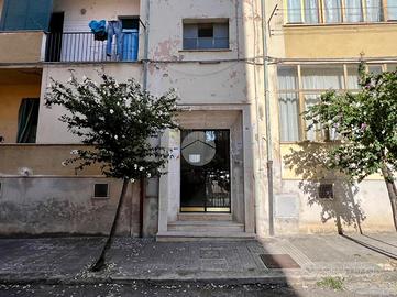 2 LOCALI A COSENZA