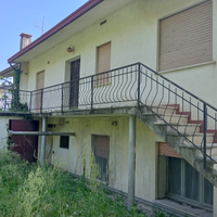 Fiaschetti di caneva due case di testa con