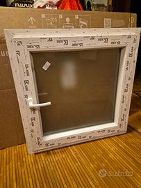 Finestra in pvc 
