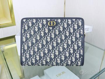 Dior 30 Montaigne Dea Pouch