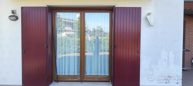 Serramenti legno doppi vetri, scuri, port blindato