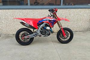 HONDA CRF 450 SM PISTA - 2024 in pronta consegna
