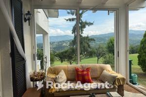 BORGO VAL DI TARO (PR) VILLA 2 LIVELLI CON TERRENO