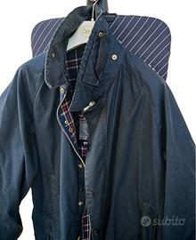 Barbour Beaufort blu navy C48
Come nuovo