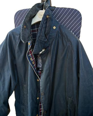 Barbour Beaufort blu navy C48
Come nuovo