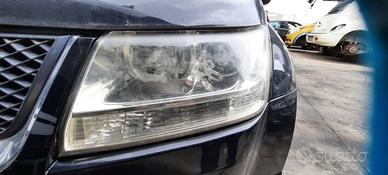 SUZUKI VITARA 2008 - FARO ANTERIORE SINISTRO