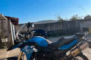 Bmw f800 GS Akrapovich + Valigie