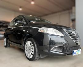 Lancia Ypsilon 1.2 69 CV 5 porte S&S Gold ok neopa