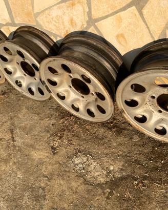 Cerchi 15 per Suzuki Vitara-Samurai ecc