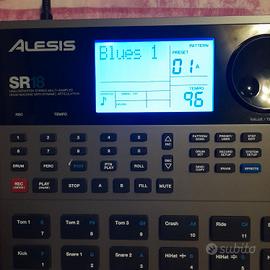 Drum machine Alesis SR18 inusata