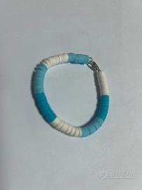 Bracciale azzurro e bianco fatto a mano