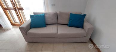 Divano poltrone & sofà