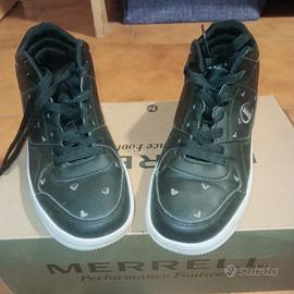 sneakers alte girl Champion col nero