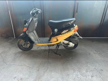 Piaggio zip fast rider