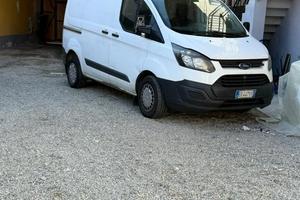 Furgone ford transit custom
