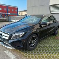 Mercedes-benz GLA 200 d Automatic 4Matic Premium