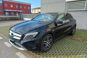 Mercedes-benz GLA 200 d Automatic 4Matic Premium
