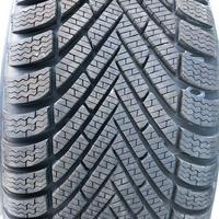 4 Pneumatici Pirelli Powergy 225/40R18 92V M+S