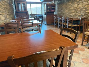 12 Tavoli 50 sedie multistrato buono stato