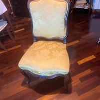 Poltroncine antiche.
