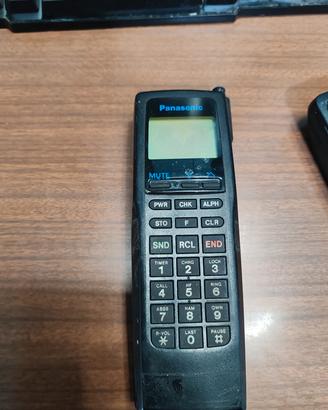 vecchi telefoni cellulari