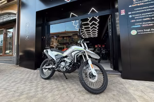 CFMOTO 250DUAL