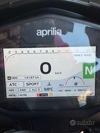 Aprilia Tuono v4 1100