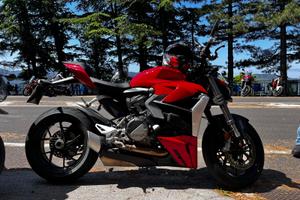 Ducati Streetfighter V2 - 2023